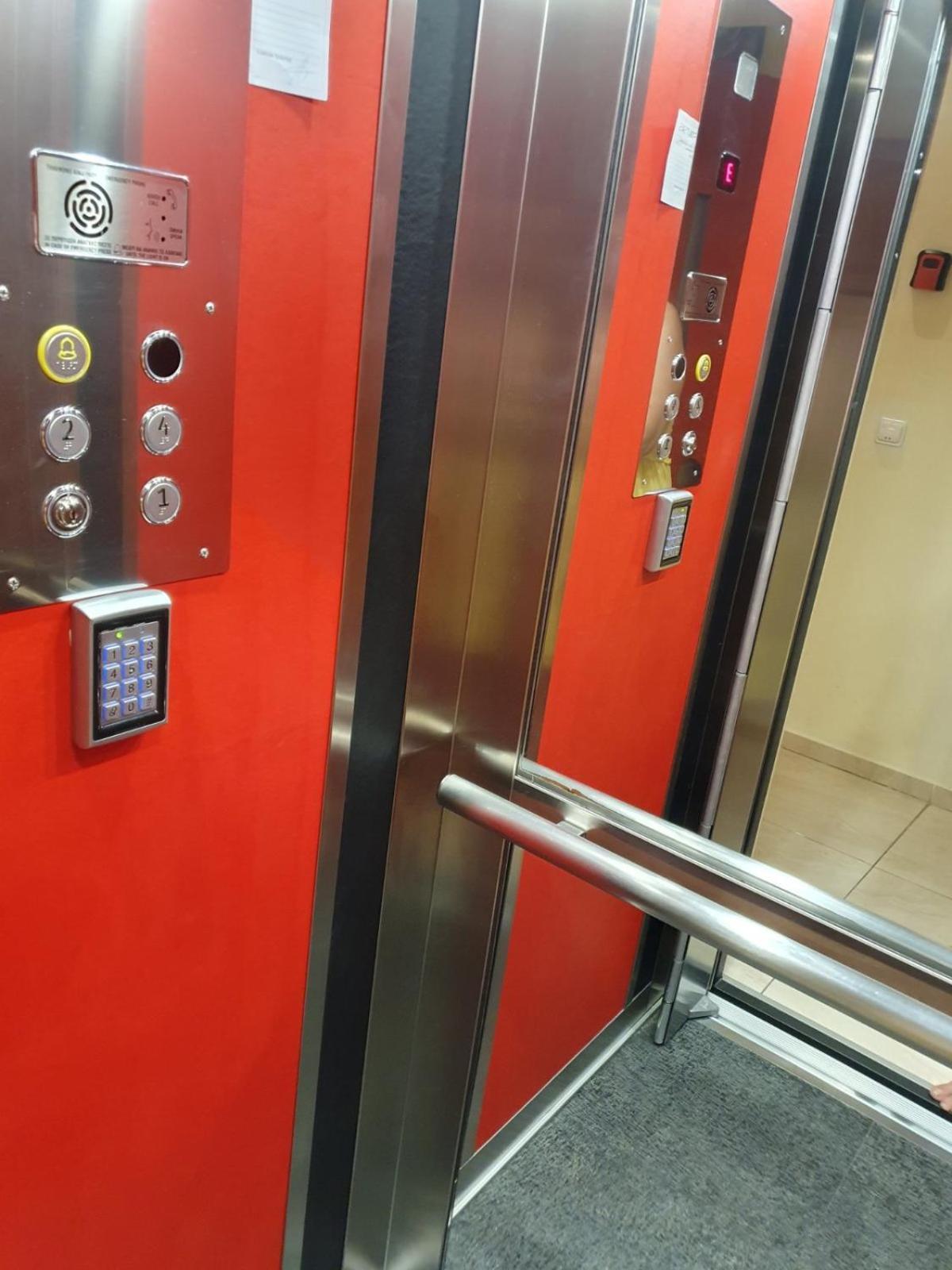 Apartmani Vesna Luxury Ap 5 & 6 Paralia Екстер'єр фото